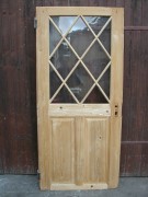 Historisches Zimmertürblatt, Nadelholz, Holzsprosse mit auf Spitze stehende Raute