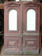 Historische Haustür zweiflg., Rundbogenfenster
